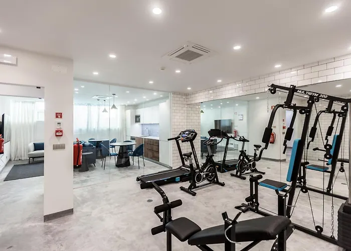 Apartman Flh Glória 70 *